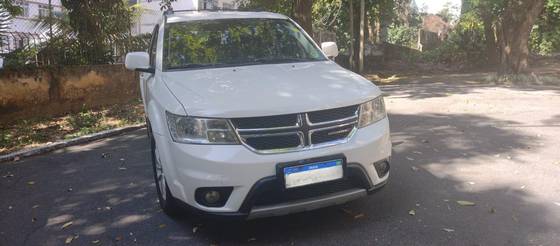 DODGE JOURNEY 3.6 SXT V6 GASOLINA 4P AUTOMÁTICO DODGE JOURNEY 3.6 SXT V6 GASOLINA 4P AUTOMÁTICO